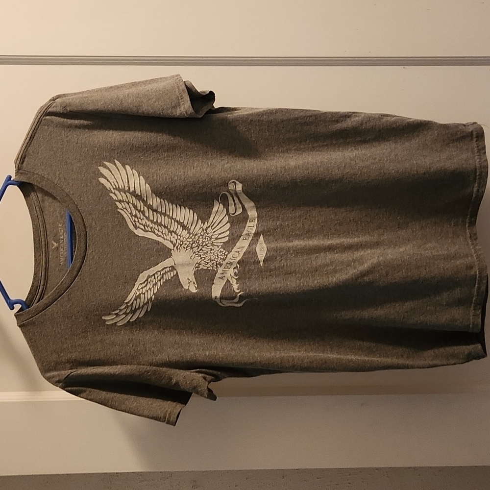 American Eagle Tee Shirt